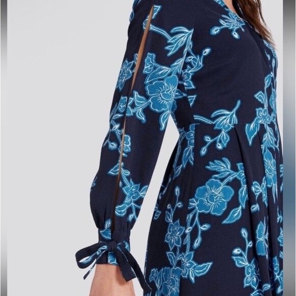 Draper James Blue Geranium Floral Tie Sleeve Dress Sz 4 Classic Rodeo Wedding - Picture 8 of 12